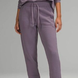 Lululemon Scuba HR Relaxed Jogger